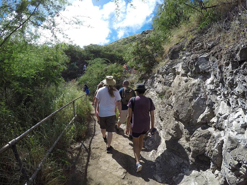 Rugged diamond head trail